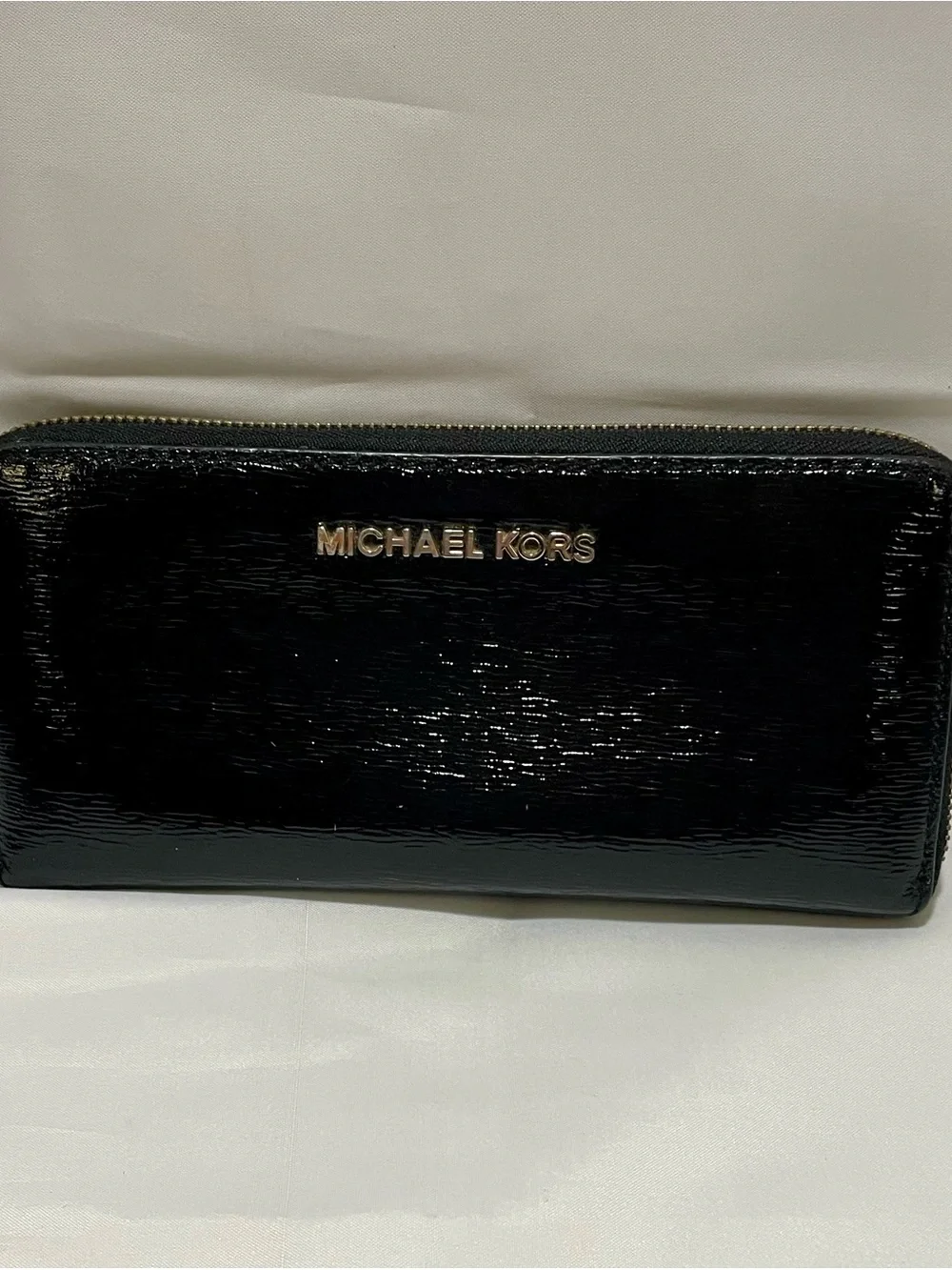 Michael Kors Dillon East West Satchel & Wallet Set